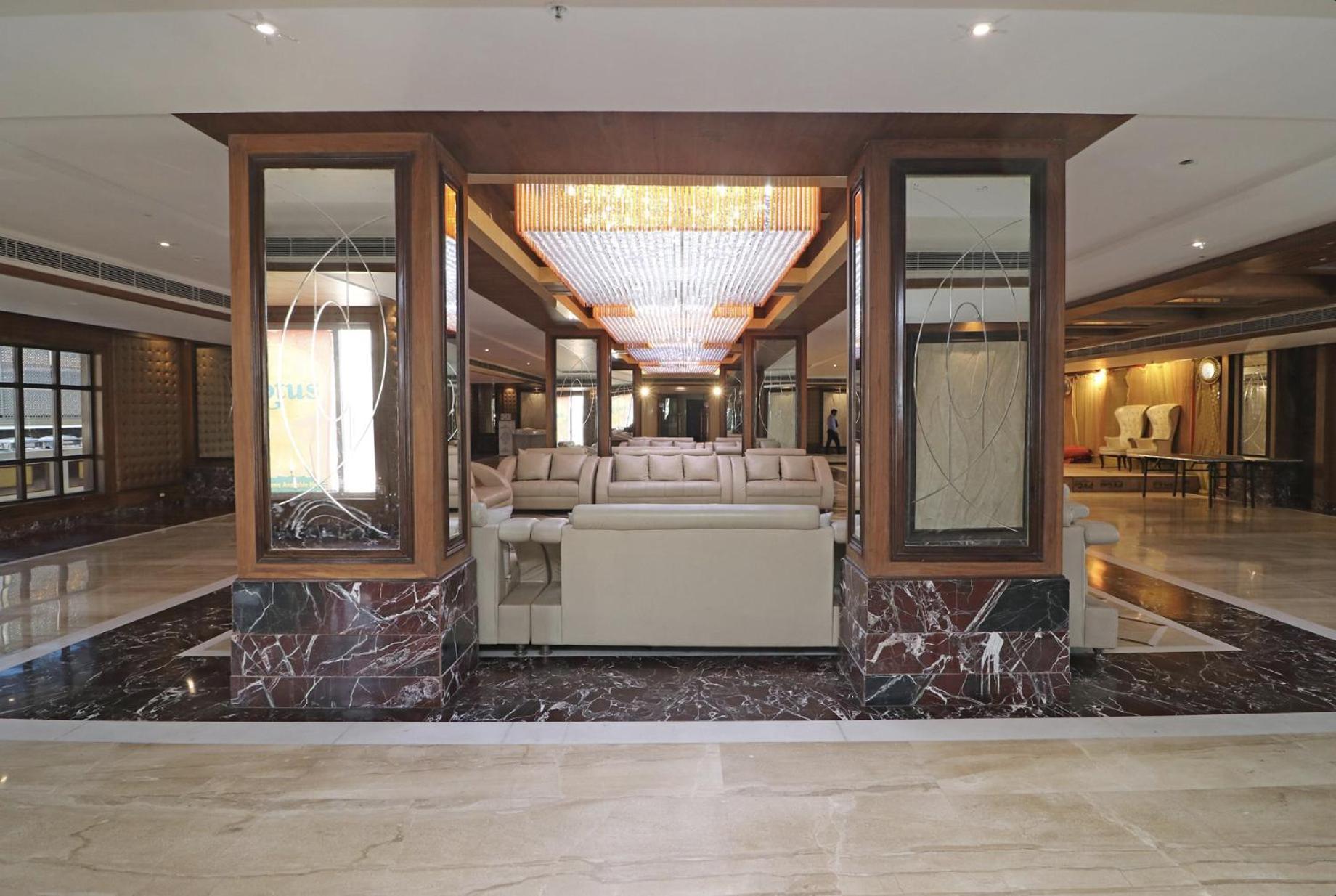 Hotel Lotus Paradise - Banquet & Dining - Near Murthal Sukhdev Rāi Buitenkant foto