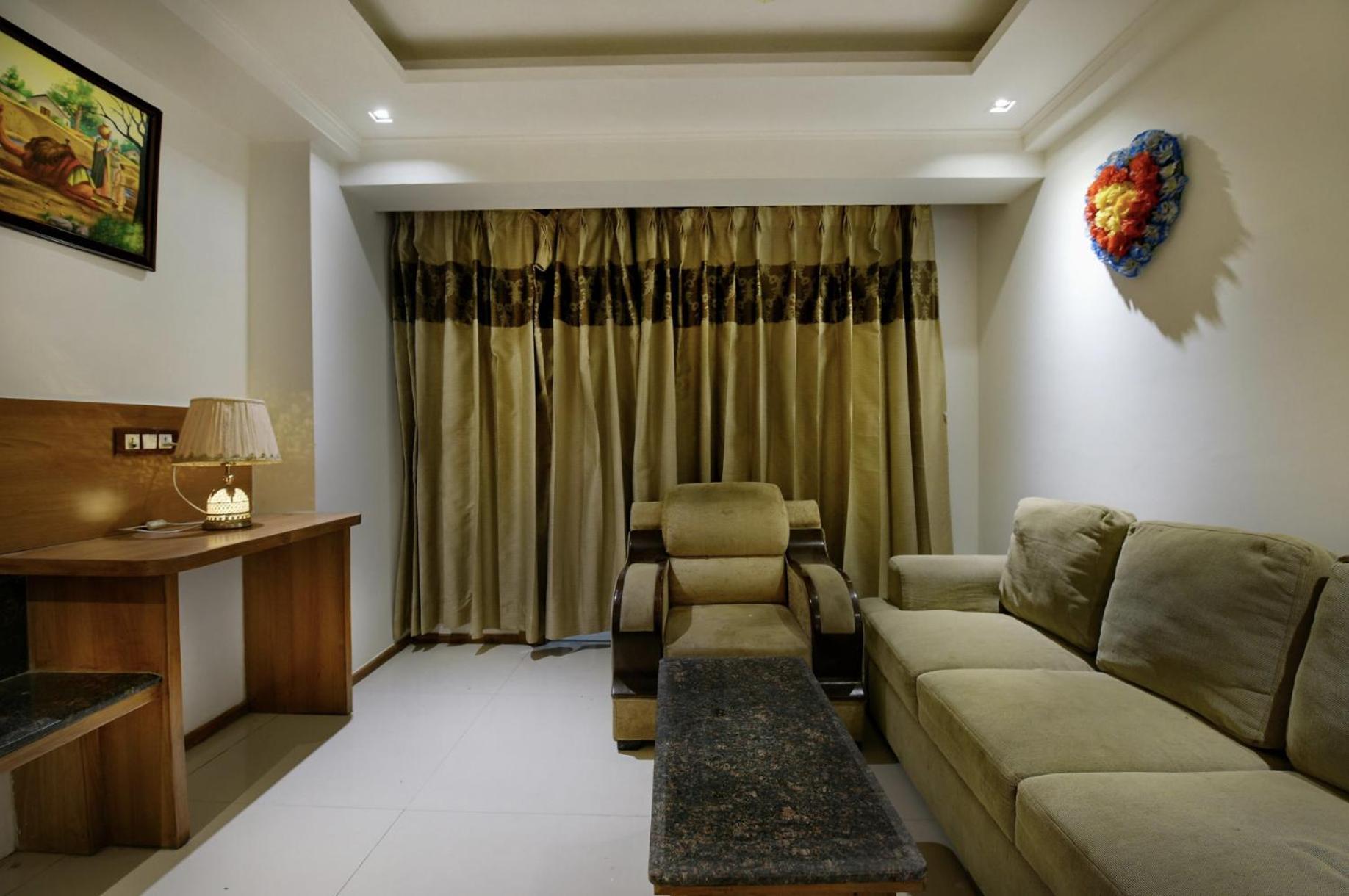 Hotel Lotus Paradise - Banquet & Dining - Near Murthal Sukhdev Rāi Buitenkant foto